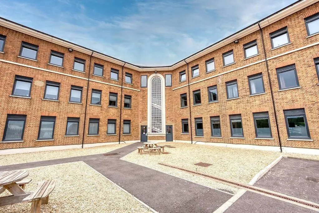 The Post House Green By Fortuna Property Gloucester 0*,  United Kingdom